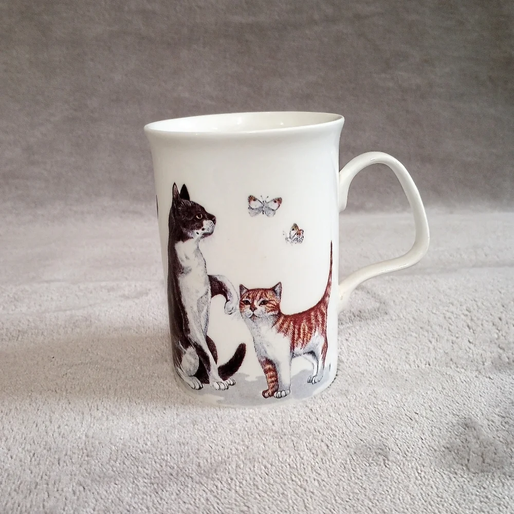Vintage 1989 Roy Kirkham England Bone China Cat Lovers Mug Cup
